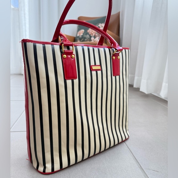 St. John PVC Tote in Black/Red/Ivory or light yellow hard to tell VGUC - Picture 15 of 17